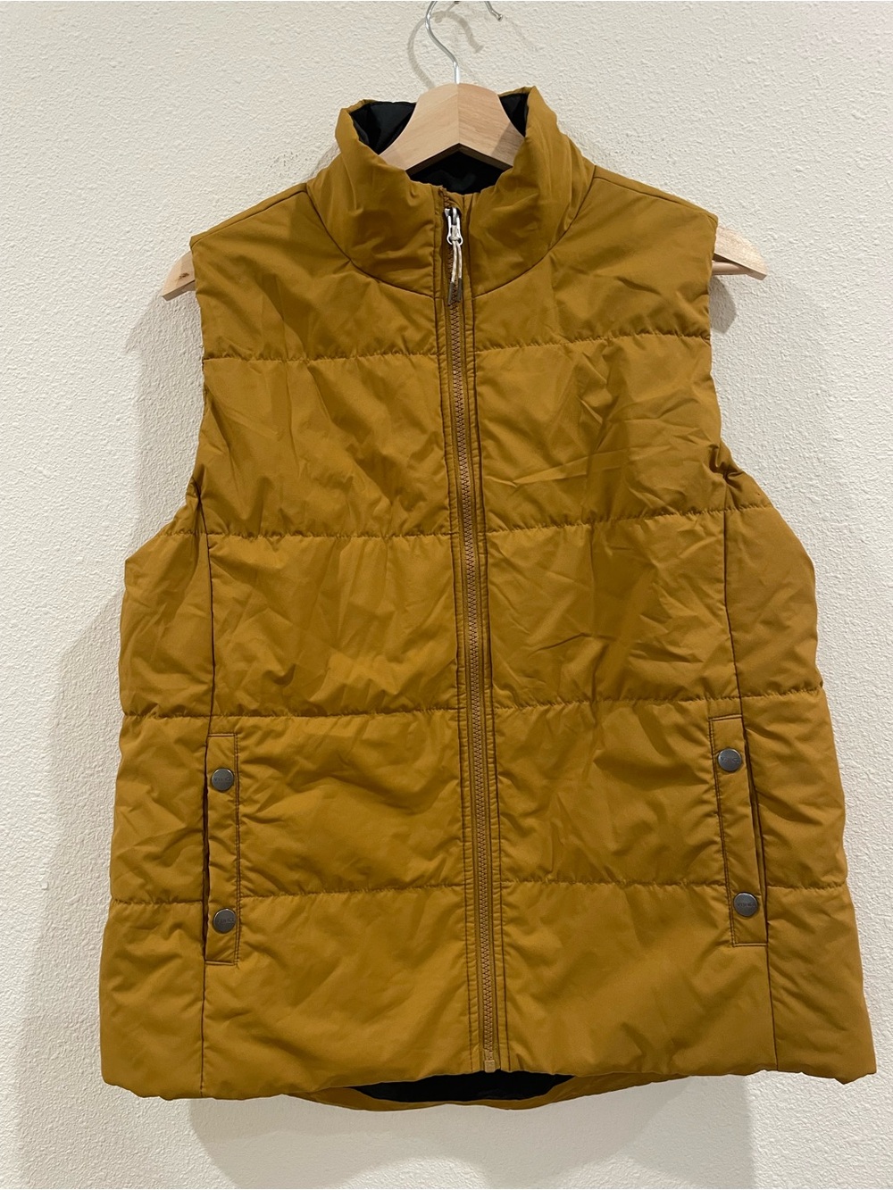 Vuori Insulated Quilted Puffer Vest Sleeveless Mustard Yellow XL